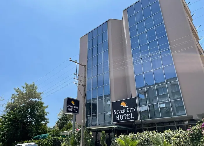 Seven City Hotel